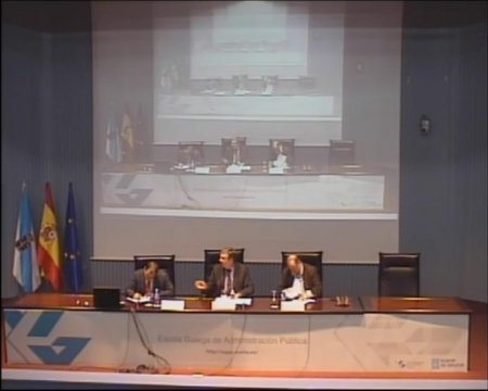  Mesa redonda 